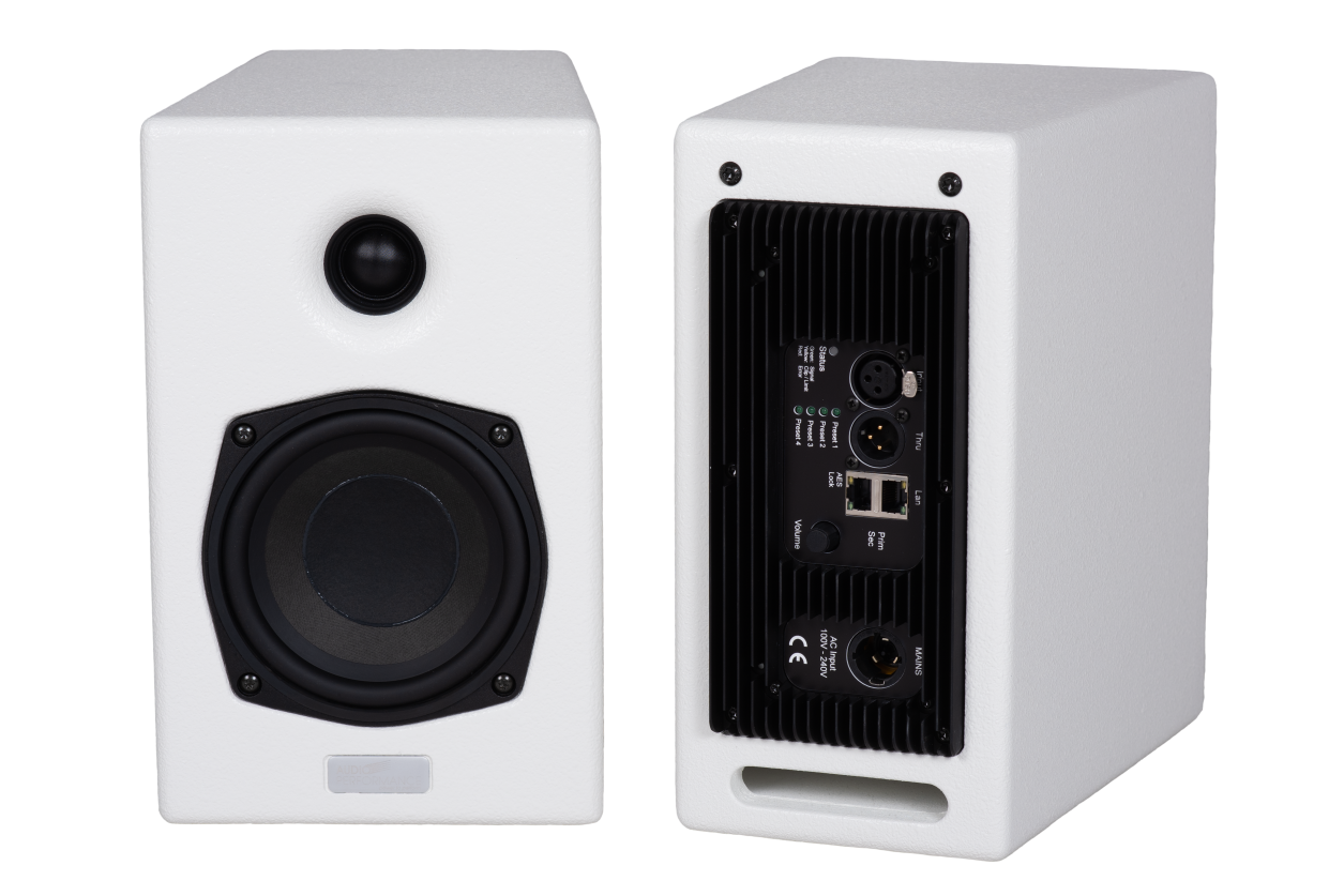 DSP Self-Powered Broadcast Monitor - SIGNATURE KS2.0