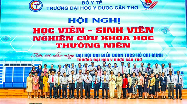 Hội nghị học viên - sinh viên nghiên cứu khoa học