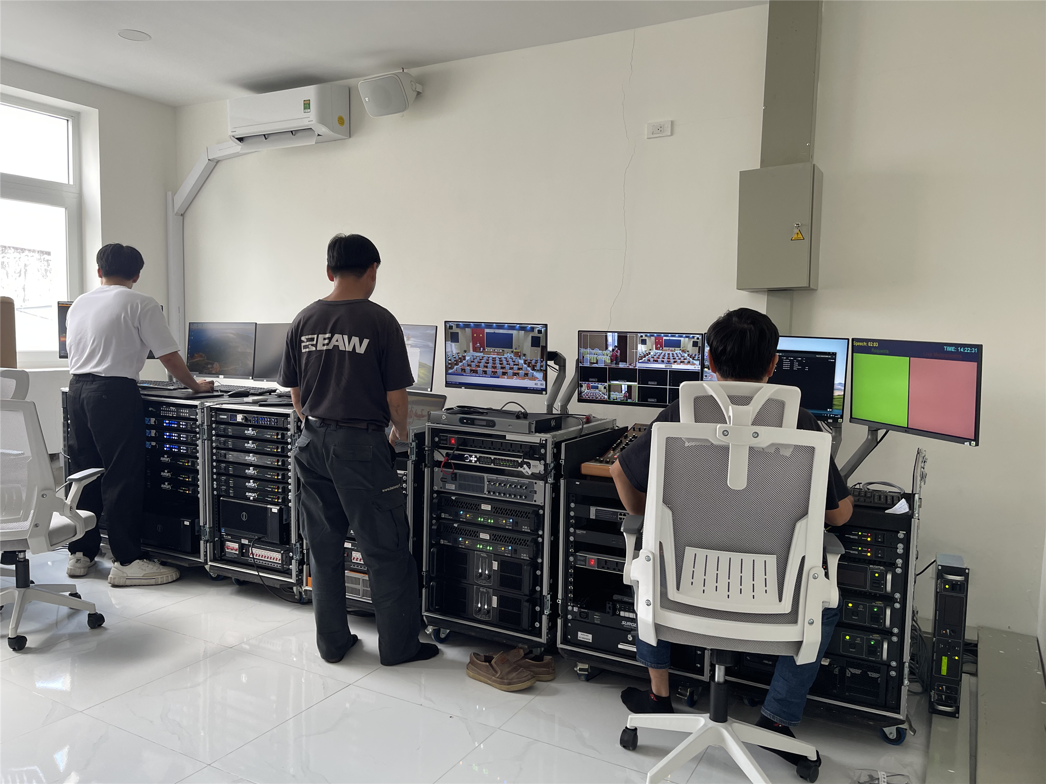 Thách thức thứ tư: Khi mọi thứ đổ xuống cùng một lúc